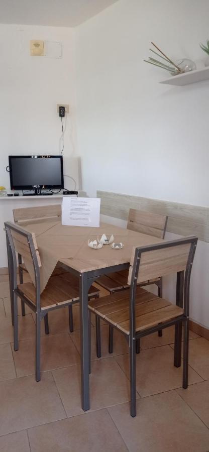 Alehouse Apartment เซลวา ดิ ฟาซาโน ภายนอก รูปภาพ